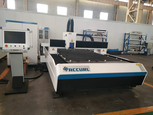 Hot Sale Hraði Sjálfvirk 3000W Fiber Laser Metal Skurður Machine Verð til sölu