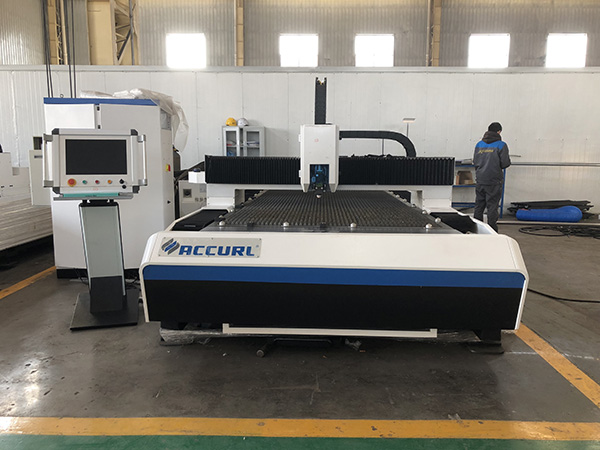 Ryðfrítt stál 6mm CNC Trefjar Laser Skurður Machine